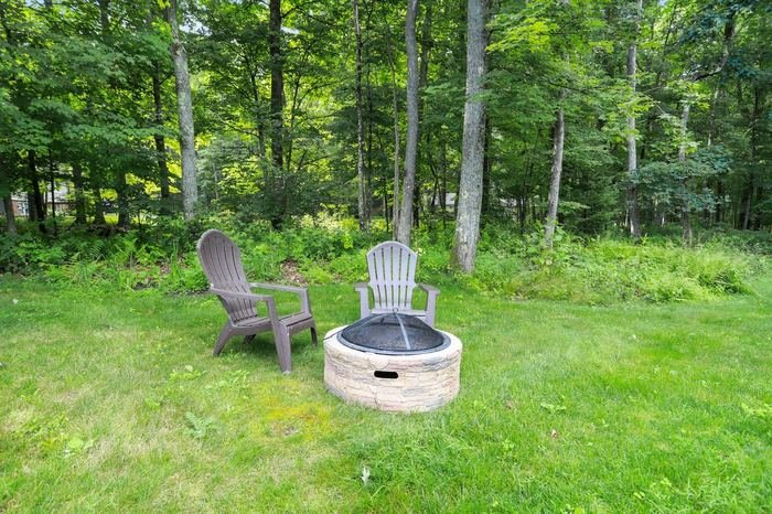 Firepit and Adirondacks