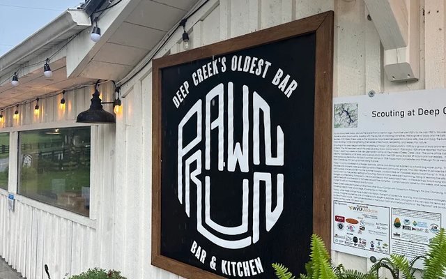 Pawn Run Bar + Kitchen