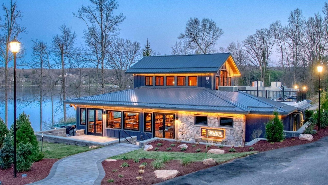 Dutch's at Silver Tree