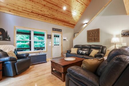 Main Family Room Main Family Room